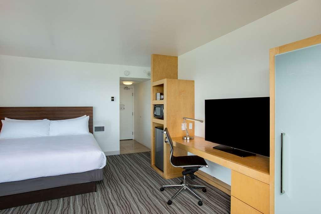 Grand Naniloa Hotel, A Doubletree By Hilton Hilo Room photo